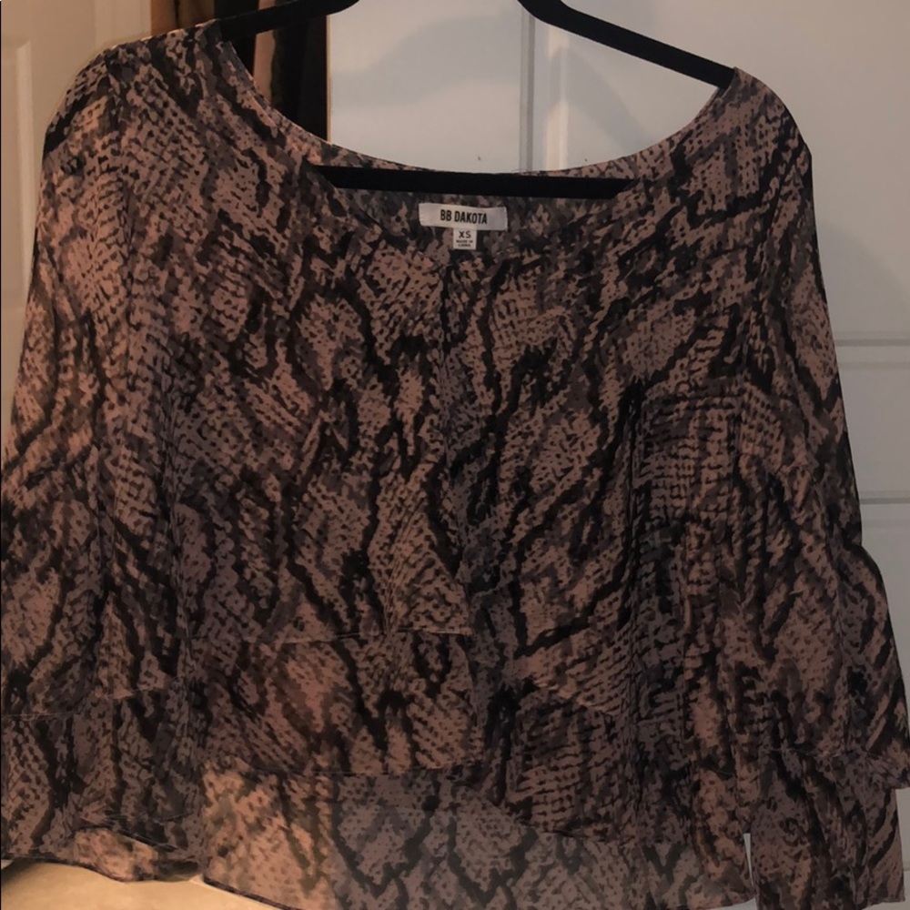 BB Dakota Pink Snake Top